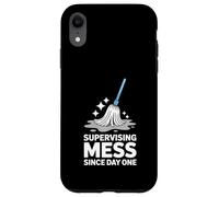 Supervising Mess Since Day One Housekeeping Supervisor Case for iPhone XR