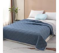 Surwin Coverless Duvet 2.5 Tog Summer Cooling Quilt Soft Cosy Microfiber Cool Quilted Bedspreads Single Double King Size Bedding for All Seasons, Machine Washable (Dark blue,100x150cm)