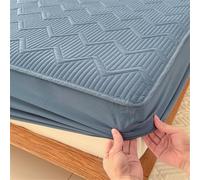 Surwin Single Double King Fitted Sheets, Quilted Wave Style Soft Microfibre Bed Sheets, 25cm Deep Pocket Fitted Sheet, Anti-Wrinkle Easy Care Bedding & Bedsheets (Blue,90x200cm)