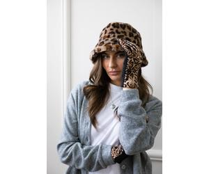 SVNX Women's Leopard Plush Print Bucket Hat & Gloves Set in Brown