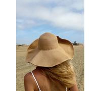 SVNX Women's Oversized Straw Summer Hat in Light Sand SVNX Light Sand One Size