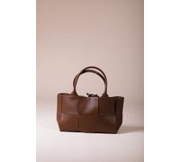 SVNX Women's Wide Woven Tote In Brown SVNX Brown