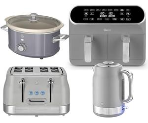 Swan Retro Revive Grey 1.7L Jug Kettle, 4 Slice Toaster, Retro 8L Dual Basket Air Fryer and 3.5L Slow Cooker. Matching Retro Design Kitchen Set in Grey with Chrome Accents
