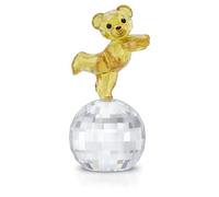 Kris Bear Ready to Disco
