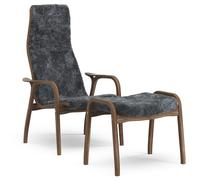 Swedese - Lamino Armchair With Footstool, Natural lacquered Walnut / Sheepskin Charcoal - Charcoal