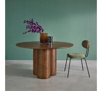 Sweeek - 4-Seater Round Dining Table Rubberwood And Oak Veneer Leonore Walnut Coloured 130X130X73 Cm