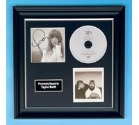 Swift Signed Photo & CD In Luxury Handmade Wooden Frame & AFTAL Member Certificate Of Authenticity Music Memorabilia Autograph Fortnight Poster