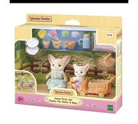 Sylvanian Families Sunny Picnic Set