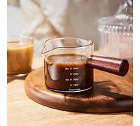 SYXLS Double Spouts Measuring Cup With Wooden Handle, Glass Coffee Mugs With Measuring Function, Double Spouts Milk Cup Clear Glass, With Insulated Handle, Perfect for Home, Office And Café