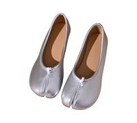 Tabi Shoes Women Japanese Split Toe Breathable Mesh Lightweight Flat Sole Unique Design Casual Fashion Walking Trainers Modern Comfort Shoes Silver