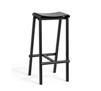 Nehmen Sie Platz: Taburete 8 Barhocker von Hay Dieser Barhocker hat es in sich: Durch seine klaren Linien und seiner direkten Designsprache wird er zum Highlight an jedem Tisch. Der Taburete 8 kombini