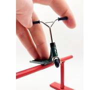 TAILWHIP Metal Finger Scooter, Mini Scooter Toy for Tricks, Promotes Hand Motor Skills, Compatible with Finger Tech Deck Skateboard, Skatepark, Finger Bike BMX, Green