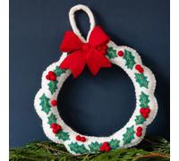 Talking Tables Handmade Christmas Wreath 22cm from Nepal, Holly Door Wreath with Hanging Loop, Felt Wreath Decoration, Handmade Wool, Xmas Wreath