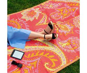 Talking Tables Reversible Waterproof Outdoor Rug, Plastic, Lightweight Mat with