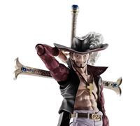 Tamashi Nations - One Piece - S.H. Figuarts Juracur Mihawk - Hawk Eye - PVC & ABS, Approx. 6.5 inches (165 mm) Painted Figure