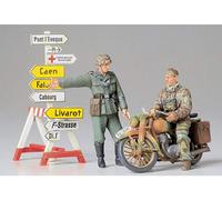 Tamiya 1/35 German Army Motorcycle Field Communication Set Model Kit 35241