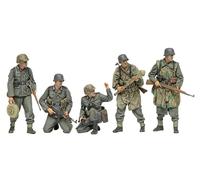 Tamiya 1/35 German Infantry Set Late WWII Plastic Model Kit 35382