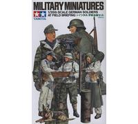 Tamiya 1/35 scale WW2 German Soldiers Field Briefing