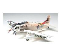 Tamiya 1/48 Douglas A-1H Skyraider U.S. Navy (61058)