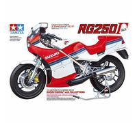 Tamiya 14029 Suzuki RG250 with full options 1:12 Plastic Model Bike Kit