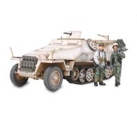 Tamiya 300032564 - 1:48 Special Motor Vehicle 251/1 Type D Half Chai (US IMPORT)