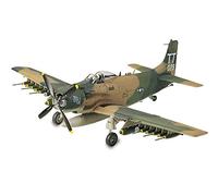 TAMIYA 300061073-1:48 WWII Douglas A-1J Skyrider USAF