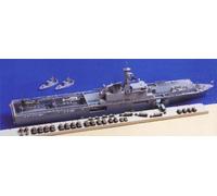 TAMIYA 31006 1:700 JMSDF Defense Ship LST-4002 Shimokita