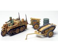 Tamiya 300032502 – 1:48 WWII German Kettenkraftrad with Cart & Goliath