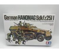 Tamiya 35020 German Hanomag Sd.kfz.251/1 1:35 Scale Plastic Kit