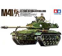 U.S. Korean War M41 Walker Bulldog Light Tank 1:35 Military Plastic Model Assembly Kit