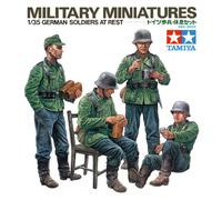 Tamiya 35129 German Soldiers at Rest Figures 1:35 Model Kit