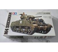 Tamiya 35190 WWII US Military Tank M4Sherman