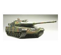 Tamiya Military Model Kit - Leopard 2 A6 Main Battle Tank - 1:35 Scale (35271)