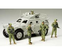 TAMIYA 35276 1:35 JGSDF Assistance Team - Iraq Humanitarian - 5 figures