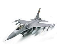 Tamiya Lockheed Martin F-16 CJ Fighting Falcon (1:32 Scale)