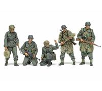 Tamiya Military Miniatures 1:35 Scale German Infantry Set (Late WWII) - 35382