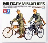 Tamiya Models German Soldier with Bicycles (US IMPORT)