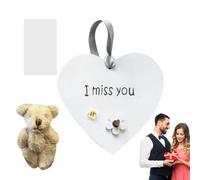 Taschenbär - Mini-Plüschtier Im Taschenformat | Plüschbär Mit Emotionaler Karte & Holzherz Handgefertigtes Trostgeschenk Mutmacher-Bär, 6cm, 1 Set Inkl. Herz & Karte