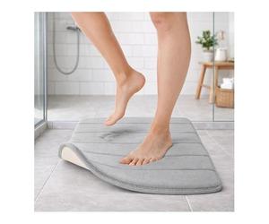 Tatay Bath Mat Nuvola, 100% Microfiber, Non-slip, Absorbent, Quick Dry, Soft Touch, Memory Effect, Washable, Grey. Measures 40 x 60 cm