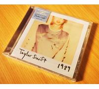 TAYLOR SWIFT CD 1989 original pressing with Hype Sticker New and SEALED