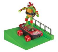 Teenage Mutant Ninja Turtles: Mutant Mayhem Raphael on a Skateboard with Accessories by Playmates Toys - Amazon Exclusive