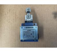TELEMECANIQUE SENSORS XCKM BODY WITH ZCK-D16 ROLLER HEAD 1NO 1NC ZCKM1H29