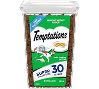 Temptations Classic Crunchy and Soft Cat Treats Seafood Medley Flavor, 30 Oz. Tub