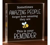 Tenare Thank You Gift, Sometimes People Forget How Amazing They Are Sentimental Well Done Plaque You're Amazing Plaque for Women Men Friend Teacher Mentor and Family(Bee Style)