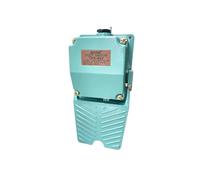 TFS-402 Foot Switch Silver Dot Foot Stepping Aluminum Metal Shell Self resetting Machine Tool Foot Switch Controller