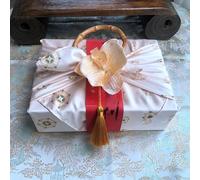 THAYLA 70x70CM Wine Red Floral Jacquard Fabric Gift Wrap Cloth, Reusable Cotton Wrapping Sheet for Japanese Style Gift Packaging - 1 or 2 Pieces (light yellow 70 * 70cm, 1pc (only cloth))