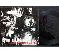 The Auteurs - LIGHT AIRCRAFT ON FIRE 7 INCH (7" VINYL 45) UK HUT 1996
