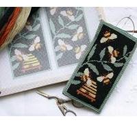 The Black Bees Spectacle CASE Printed Tapestry kit from One Off 6x7 inches on 14 hpi Canvas with All wools, Needle,Friendly Instructions