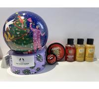 The Body Shop Lather & Smooth Snow Globe Gift Set Dome - 5pcs