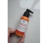 The Body Shop Vitamin C Glow Revealing Liquid Peel - 100ml